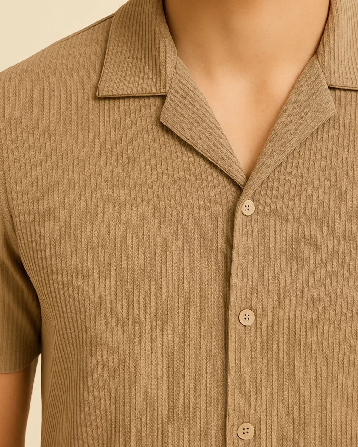 Close-up of ribbed knit texture in Desert Tan – recycled polyester