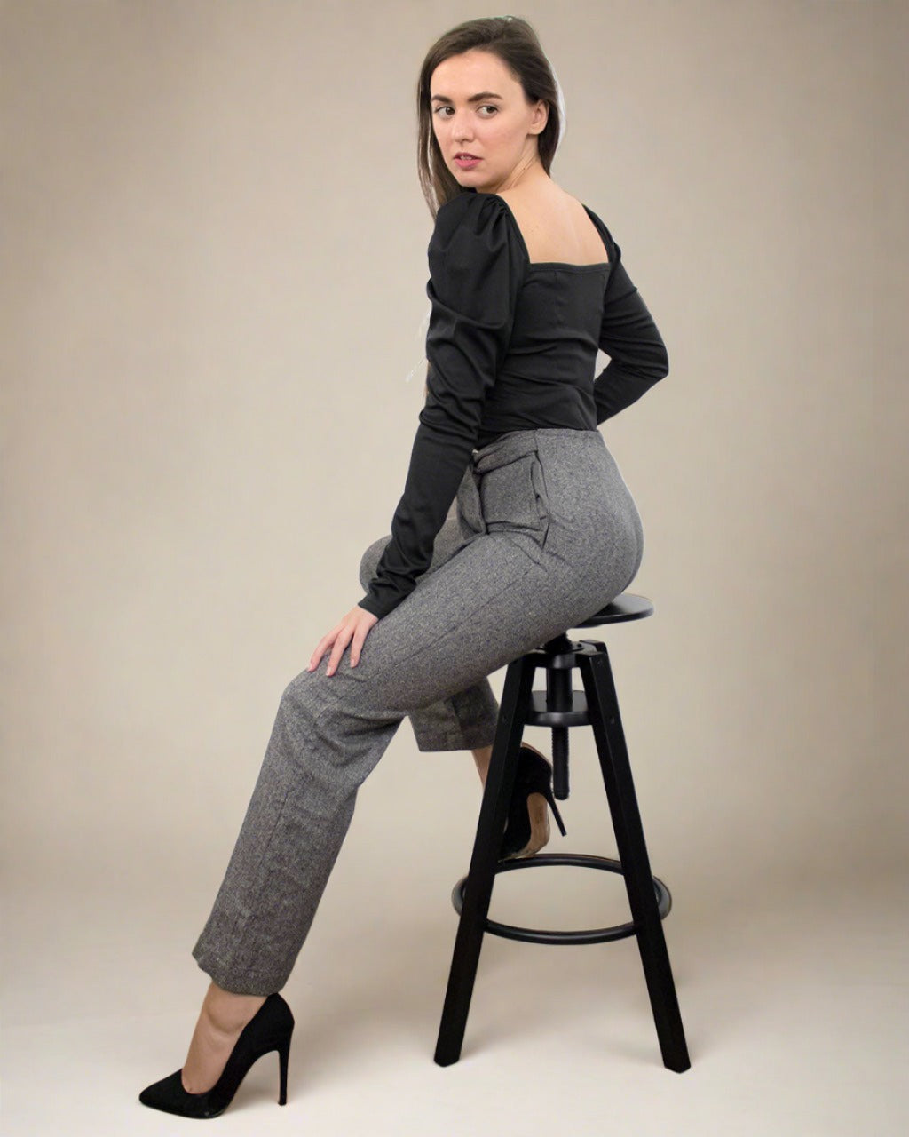 ADKN Thai Grey Trousers Women - Tailored High Waist Trousers with Pockets and Bow