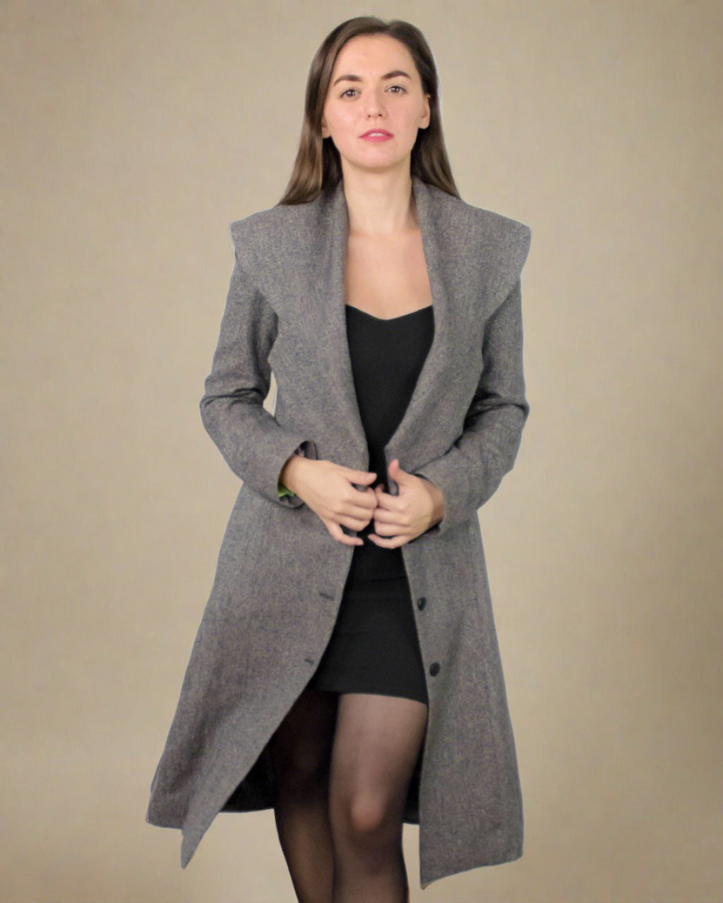 Sustainable hemp grey wool coat with wide collar Baldo Coat made from light sustainable materials perfect for spring